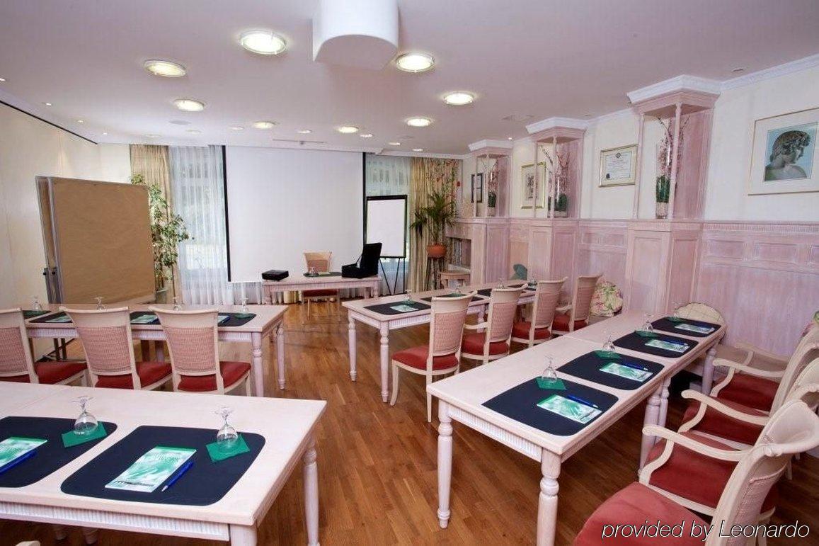 Hotel Henry Эрдинг Экстерьер фото
