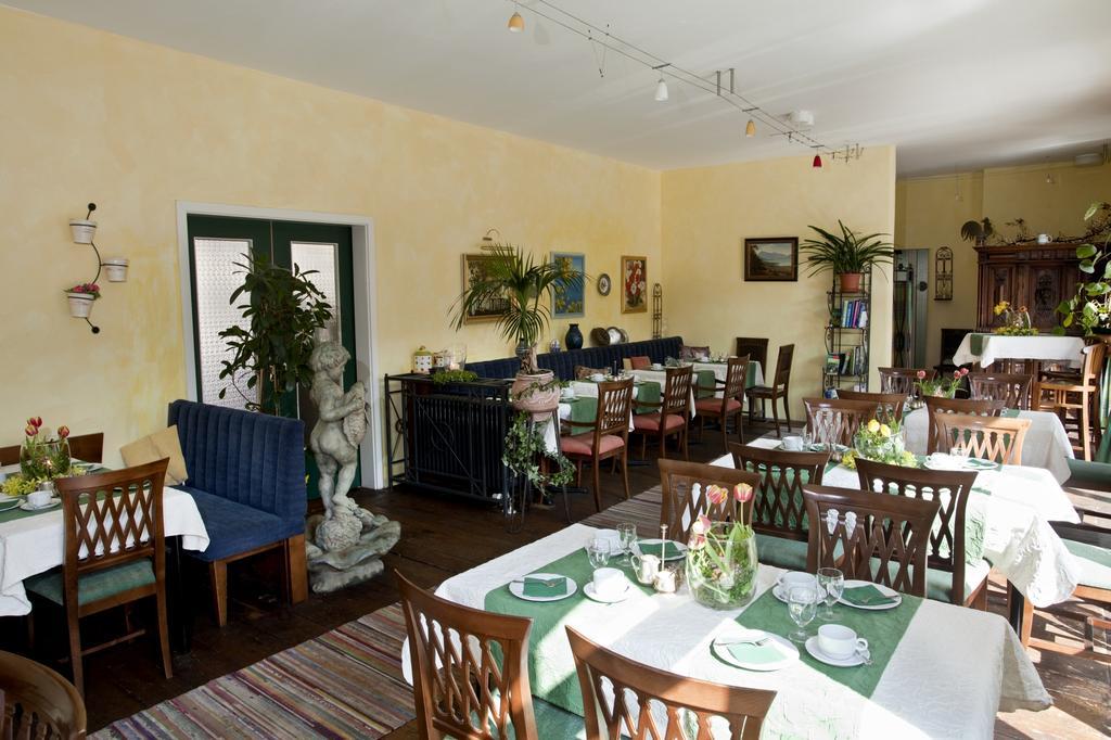 Hotel Henry Эрдинг Экстерьер фото