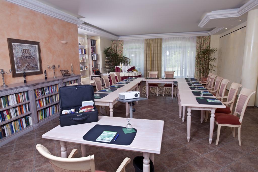 Hotel Henry Эрдинг Экстерьер фото